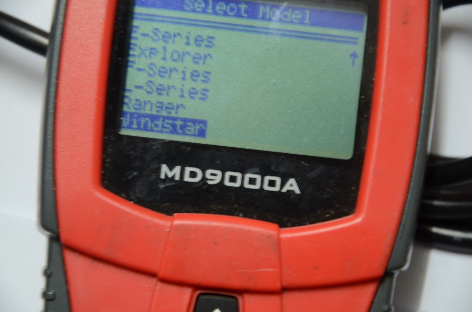 MATCO TOOLS MD9000A QUICKCODE OBD I OBD II CODE SCANNER support 8495