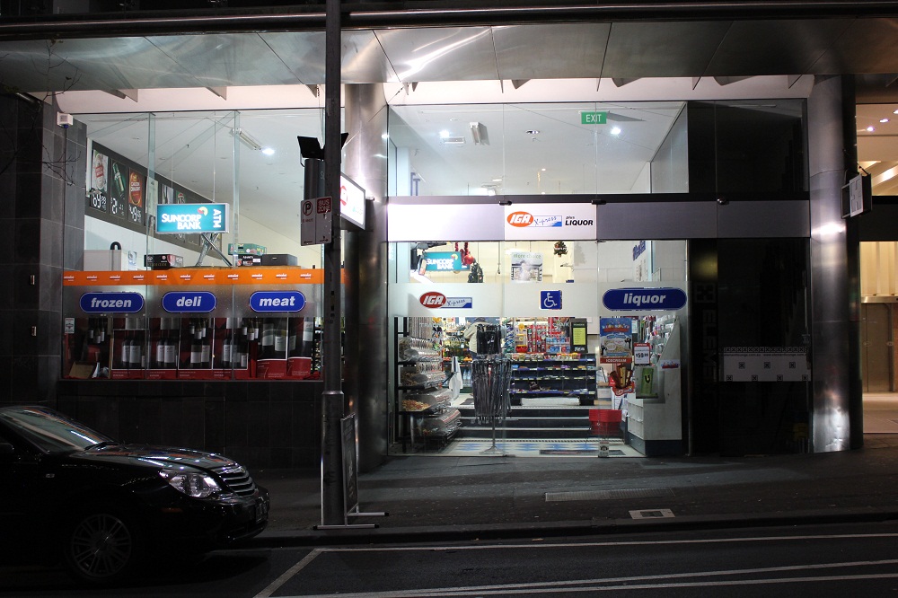 IGA Express & Liquor, Queen Street Melbourne Melbourne Dining