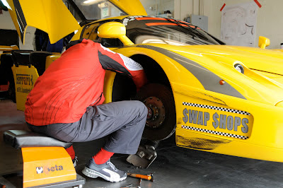 Ferrari FXX front brakes discs rotors wheels rims tires