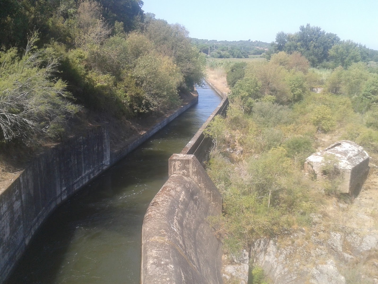 Inicio do canal do Sorraia Inicio do canal do Sorraia