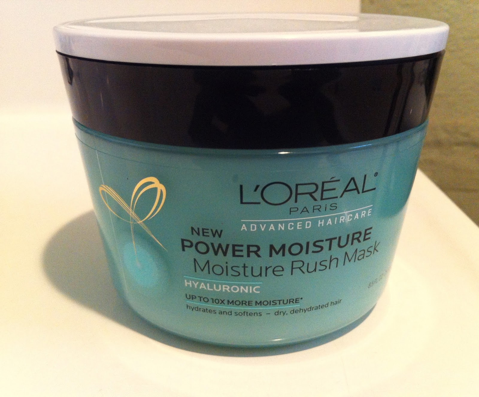 Elizabeth Vasquez Beauty, Fashion & Life L'Oreal Power Moisture Mask