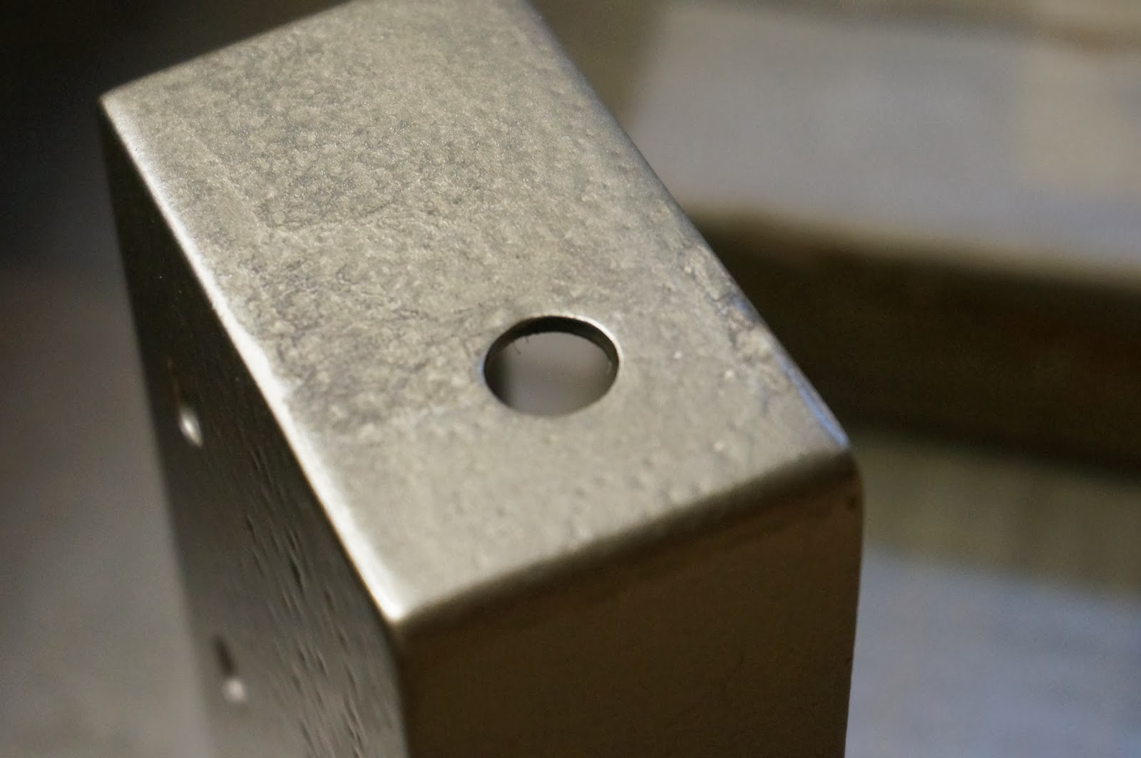 DIY Guitar pedal projects Spray Painting metal enclosures (Hammer Tone)