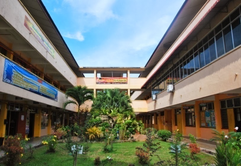 SMK. BDR. BUKIT KAYU HITAM