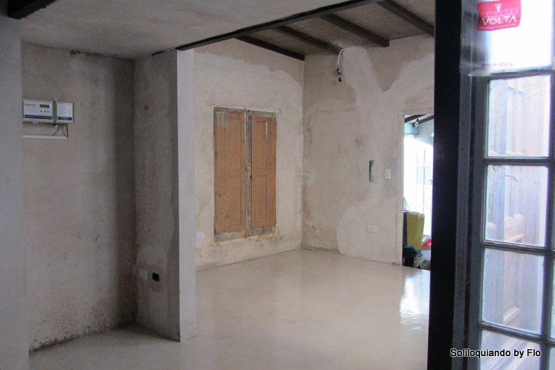soliloquiando: AVANCE DE OBRA V - PISO DE CEMENTO ALISADO FATTO IN CASA
