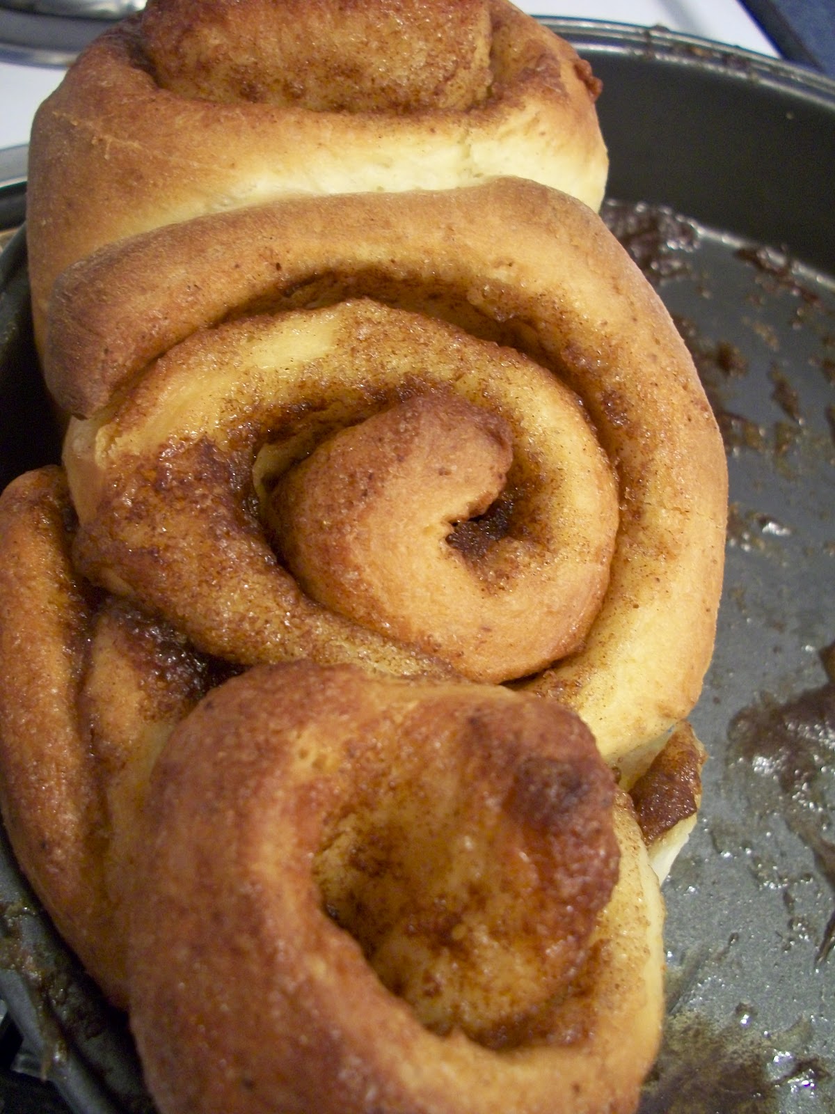 Brooke Bakes Cinnamon Buns