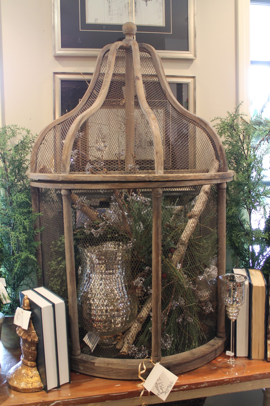 12th and White Nell Hill's at Christmas