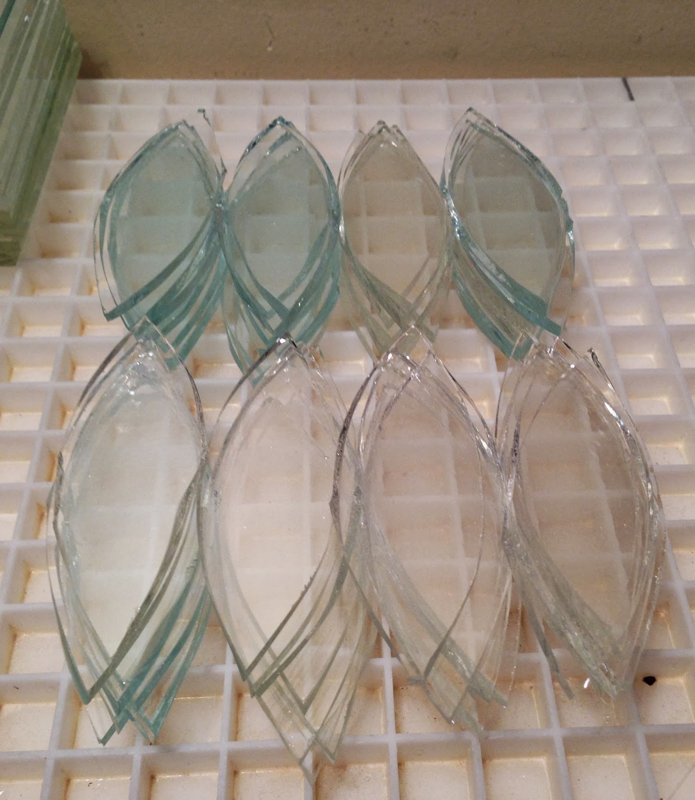 How To Make Glass Flowers From Plates at Alejandra Hall blog