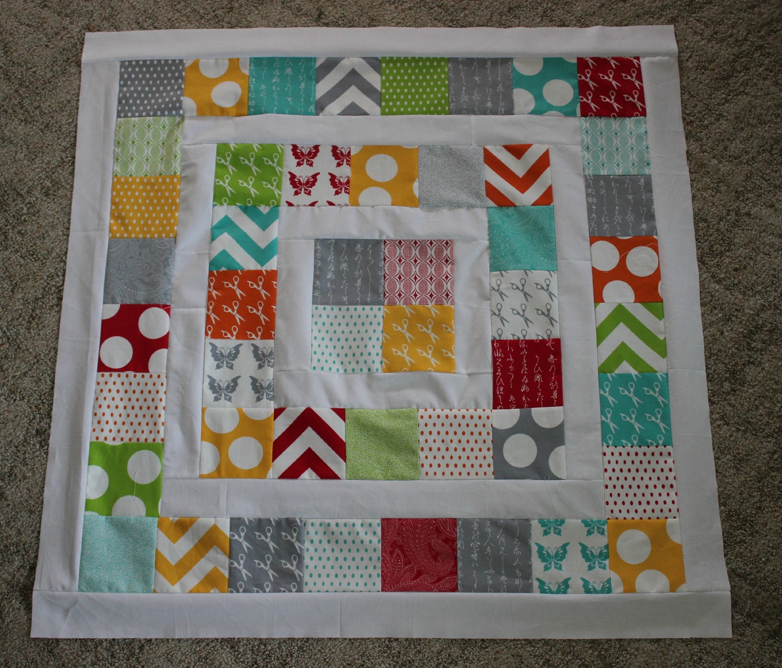 Caroline s Craftiness: Half Moon Modern Baby Quilt