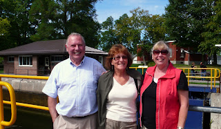 Ed, Liz and Jeanie  standing at lock 32
