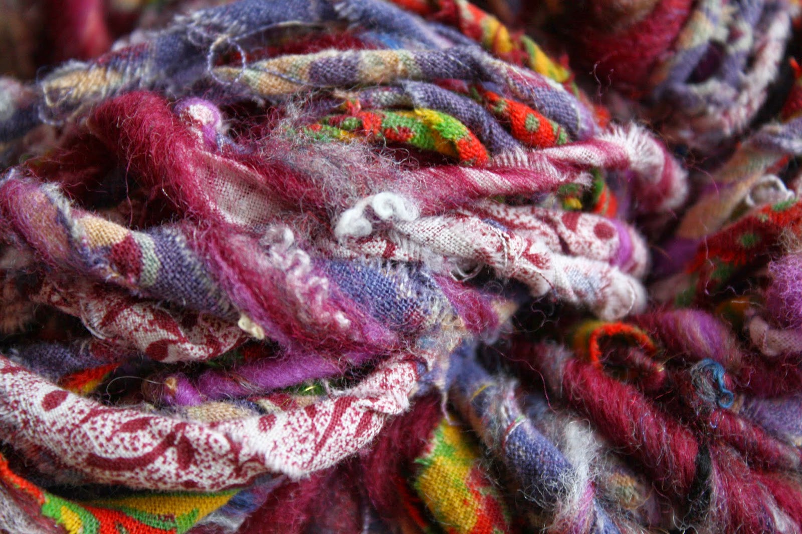 UMELECKY Spinning Fabric