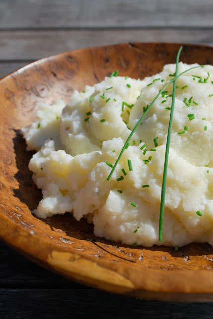 Scrumpdillyicious: Pork, Beef & Veal Meatloaf with Mashed Potatoes