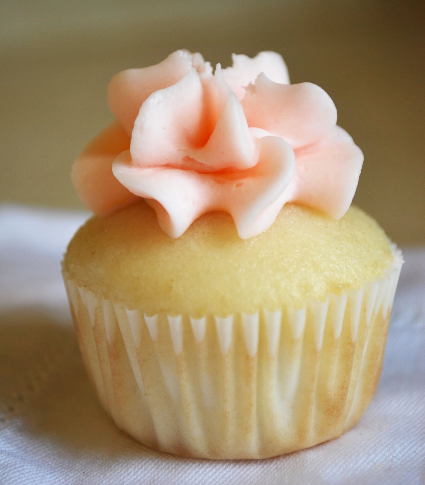 Cooking with the Keys Pink Lemonade Butter Cream Frosting