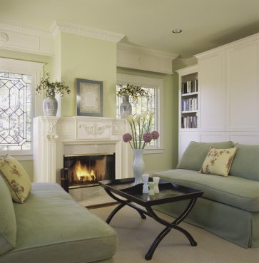 Sense and Simplicity: Decorating with Green