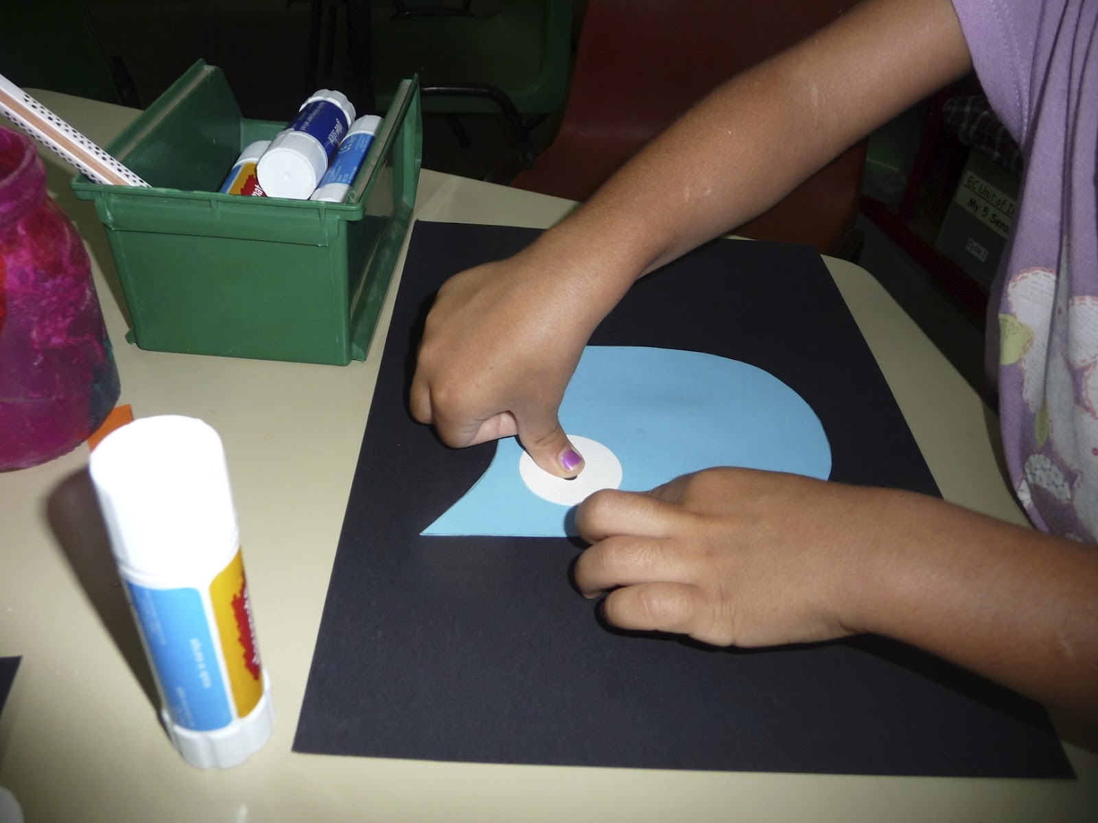 De Mello Teaching: OWL handprints - More than a craft