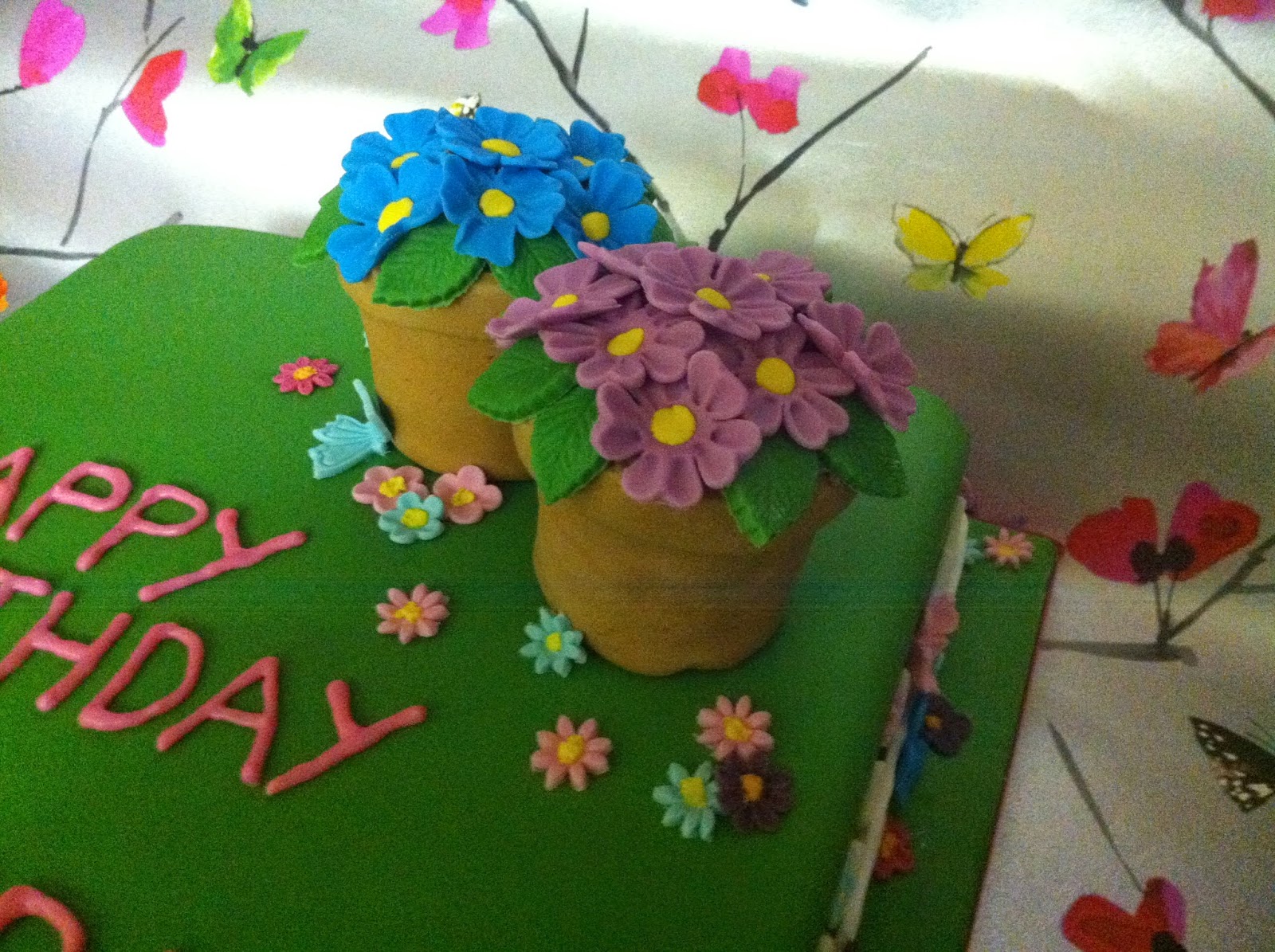 Chintzy Cakes: Garden Plant Pot Birthday Cake