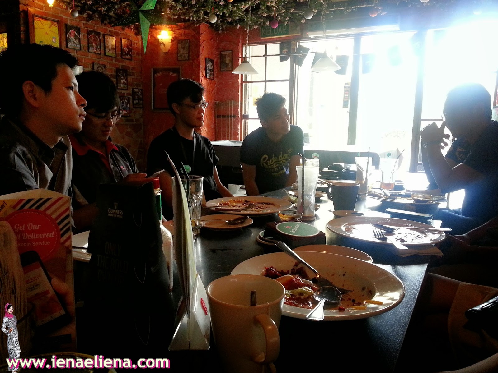 Syahrul Farhan Farewell Lunch at La Rambla Cafe, Megan Avenue II Jalan Yap Kwan Seng