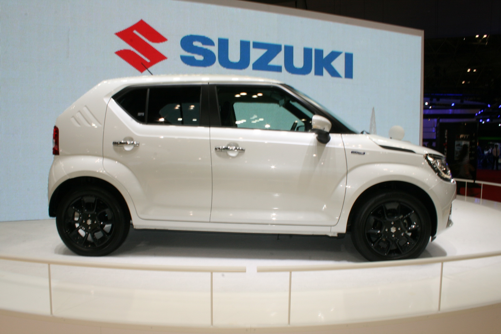 2015-SuzukiIgnis-02.JPG