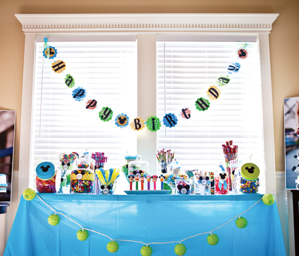 Party Hat: Candy Buffet Table: Mickey Mouse