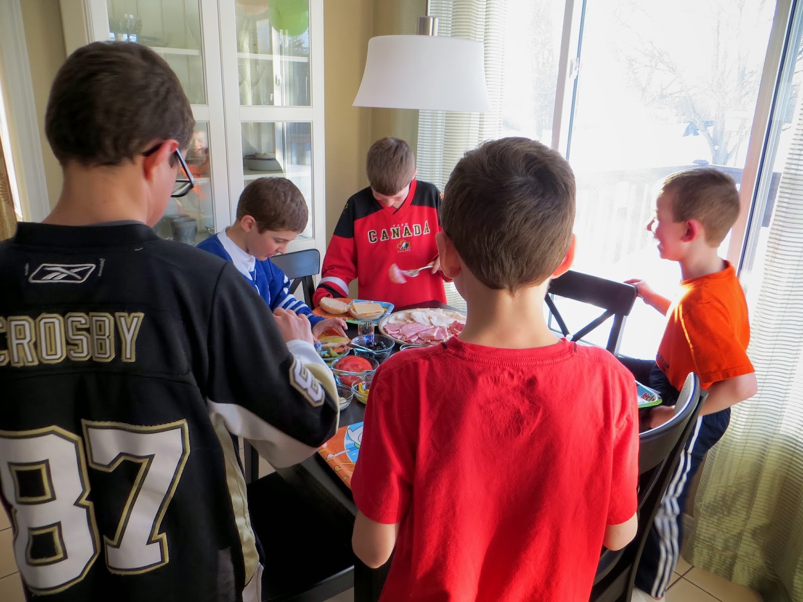 Pocketfuls: Fun Party Food for Kids (gluten-free, dairy-free, egg-free)