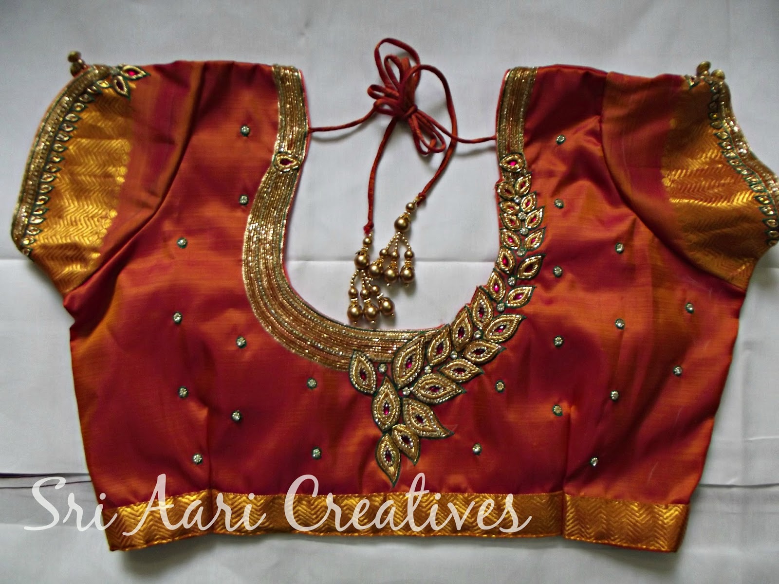 95+ Wedding Blouse Embroidery Designs Images for Sale