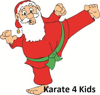 Baba Noel do karate بابا نويل يلعب الكاراتيه