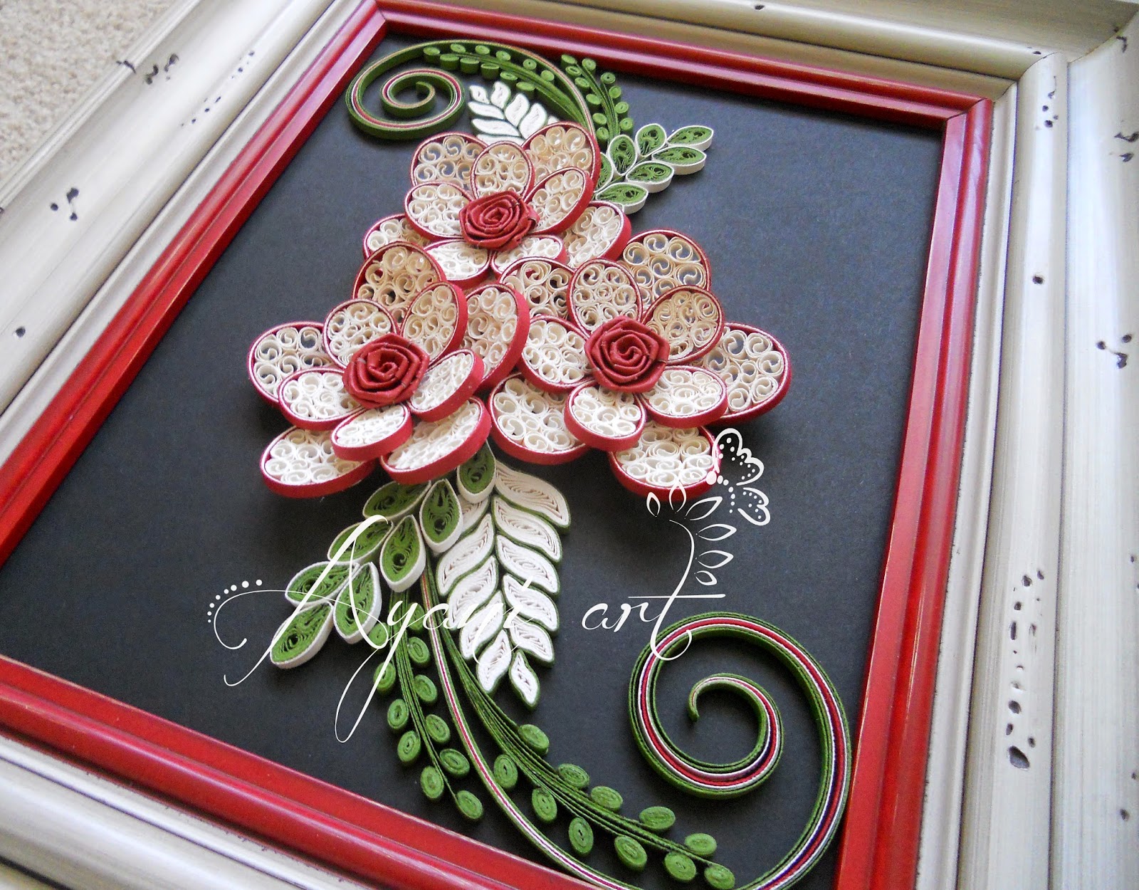 Ayani art Vintage quilling in red, cream and green