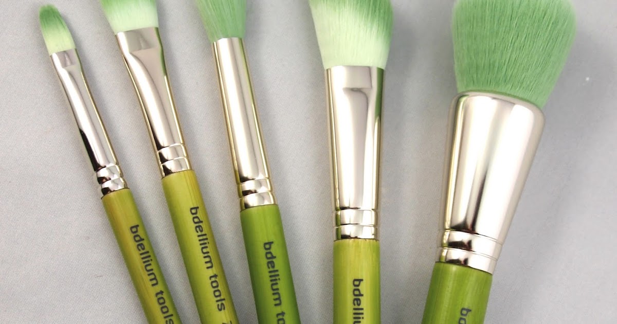 Kaylin's Kit Review bdellium tools Green Bambu Series Makeup Brushes
