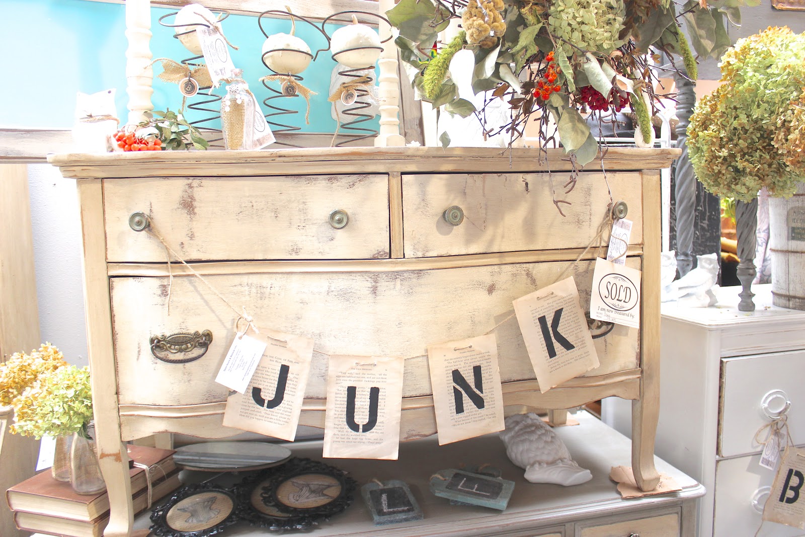 behind the red barn door junk bonanza