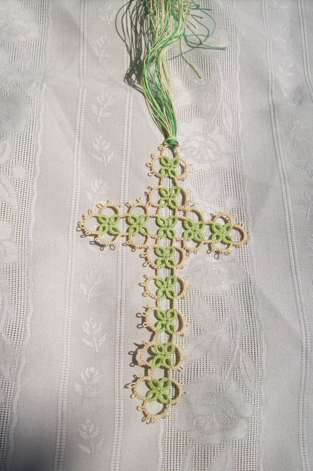 Straight Laced Tatting "Ann" Cross Bookmark