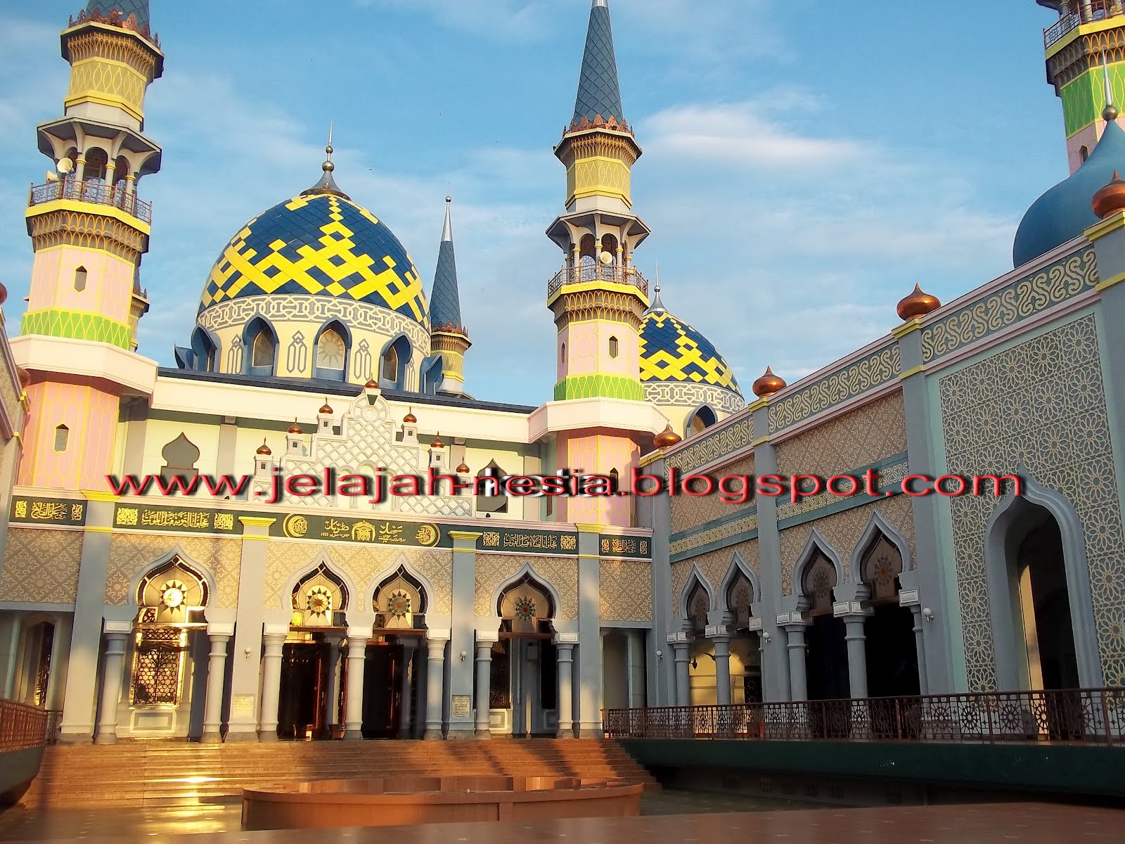 Pesona Keindahan Masjid