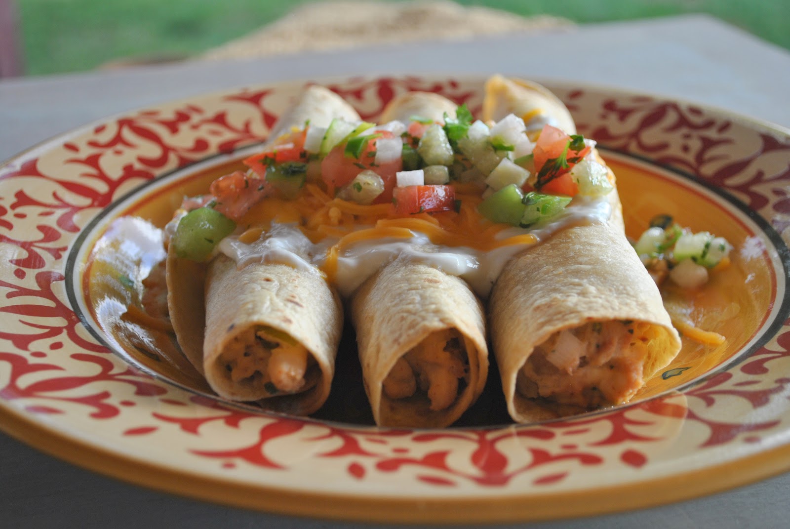 pollo fundido flautas...