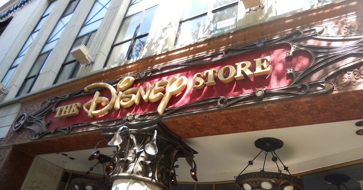 Disney Little Things A Trip to the Michigan Ave. Disney Store in Chicago