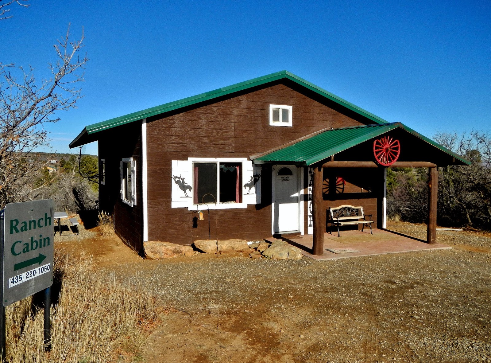 The Southwest Through Wide Brown Eyes Scenic Lodging in Monticello, Utah.