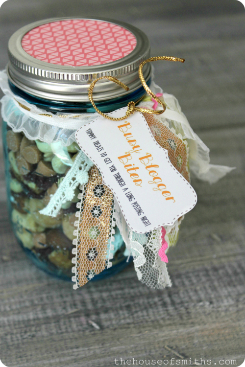 Blue Mason Jar + Handpicked Trail Mix = Busy Blogger Bites
