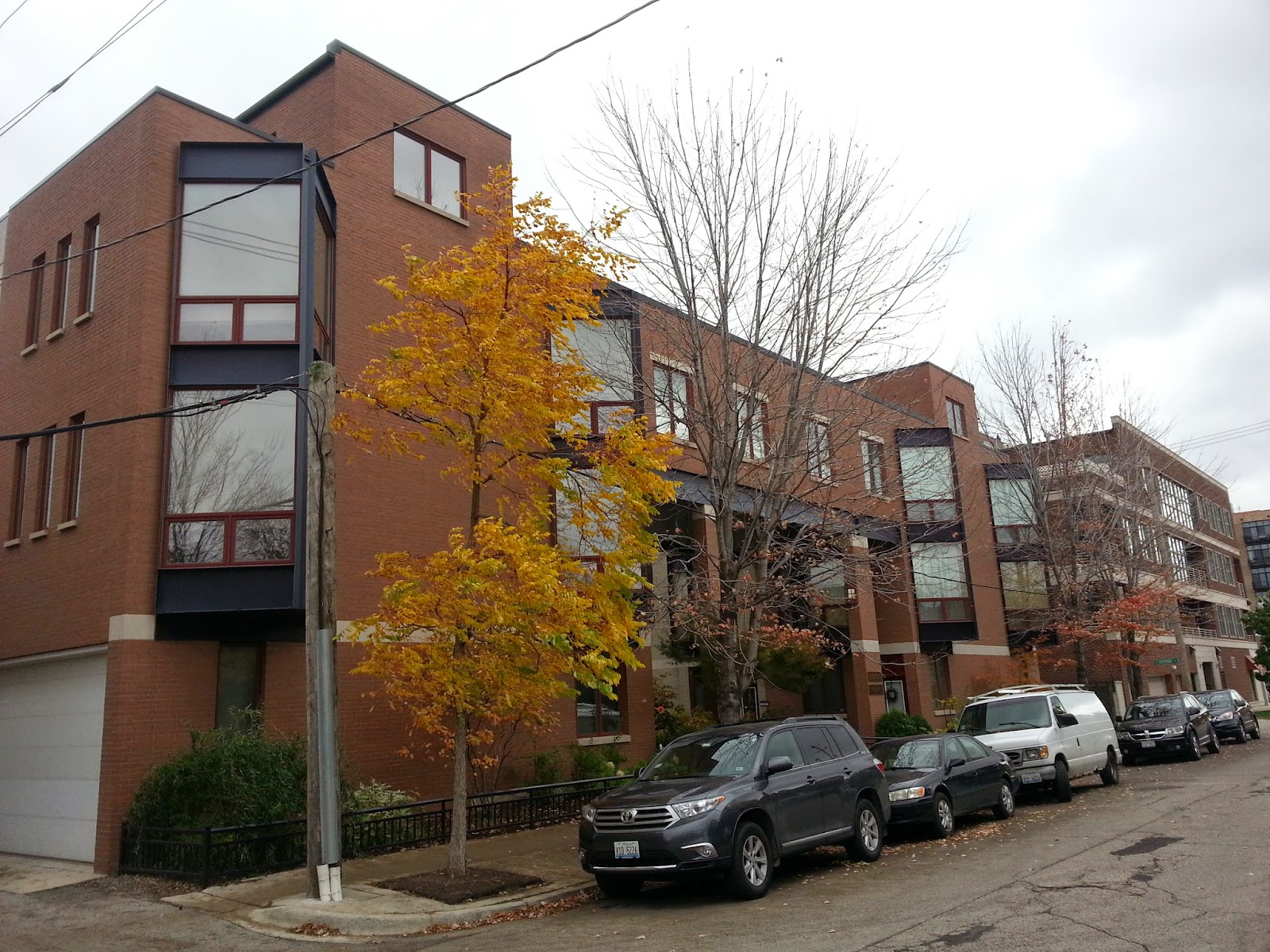 The Chicago Real Estate Local Condo sales in West Loop's Skinner West