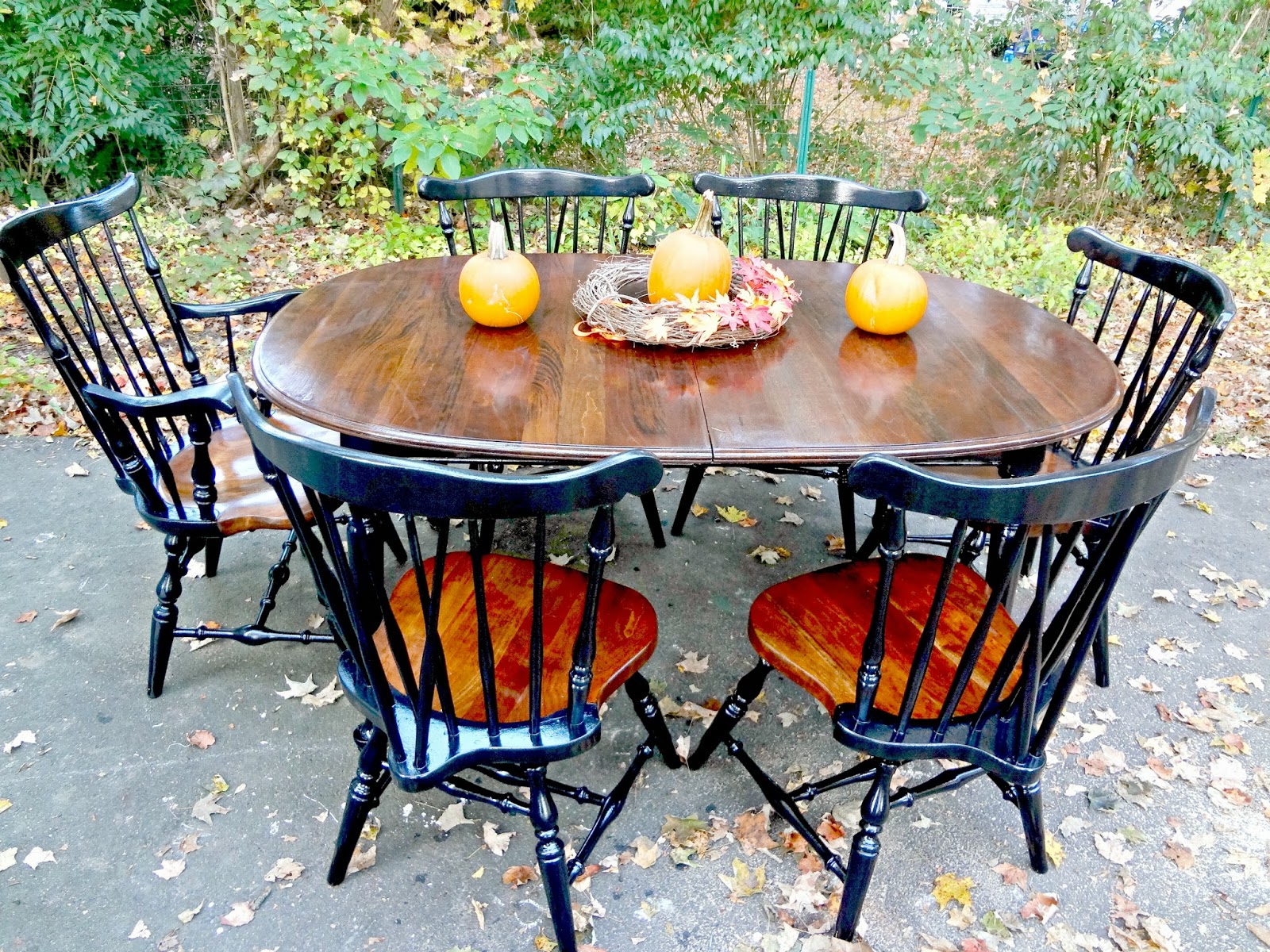 Heir and Space A Traditional Ethan Allen Dining Set