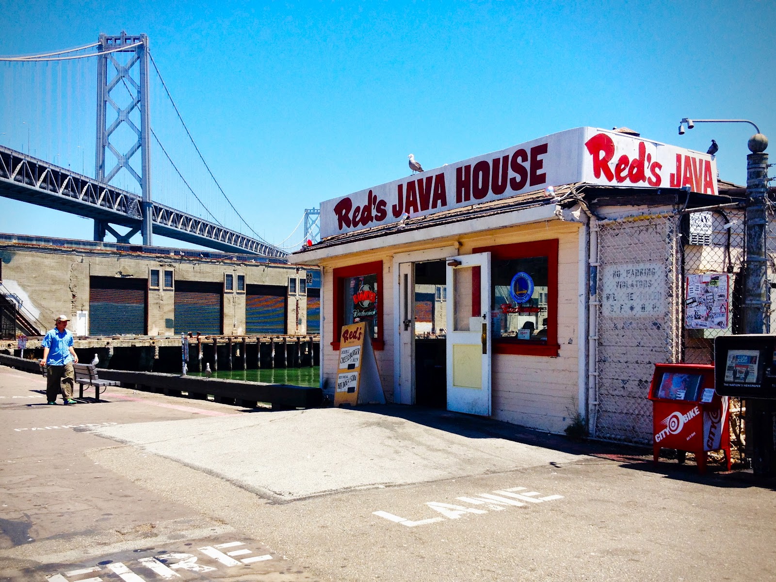 R is for Red's Java House & Primo Patio Cafe {Restaurant Review} e