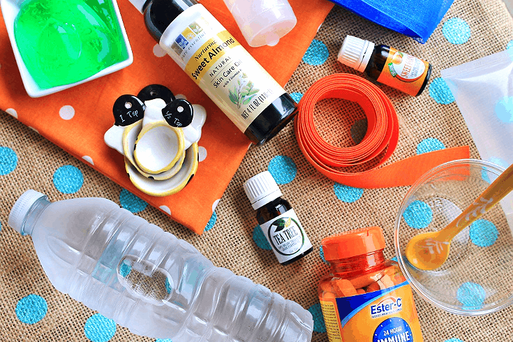 Homemade Hand Cleanser for gifts and on-the-go. Combine 2 TSP Aloe Vera Gel, 2 TBS  Filtered Water, 1/4 TSP Vitamin E or Almond Oil, and 5 Drops Tea Tree Oil. #24HourEsterC #Ad