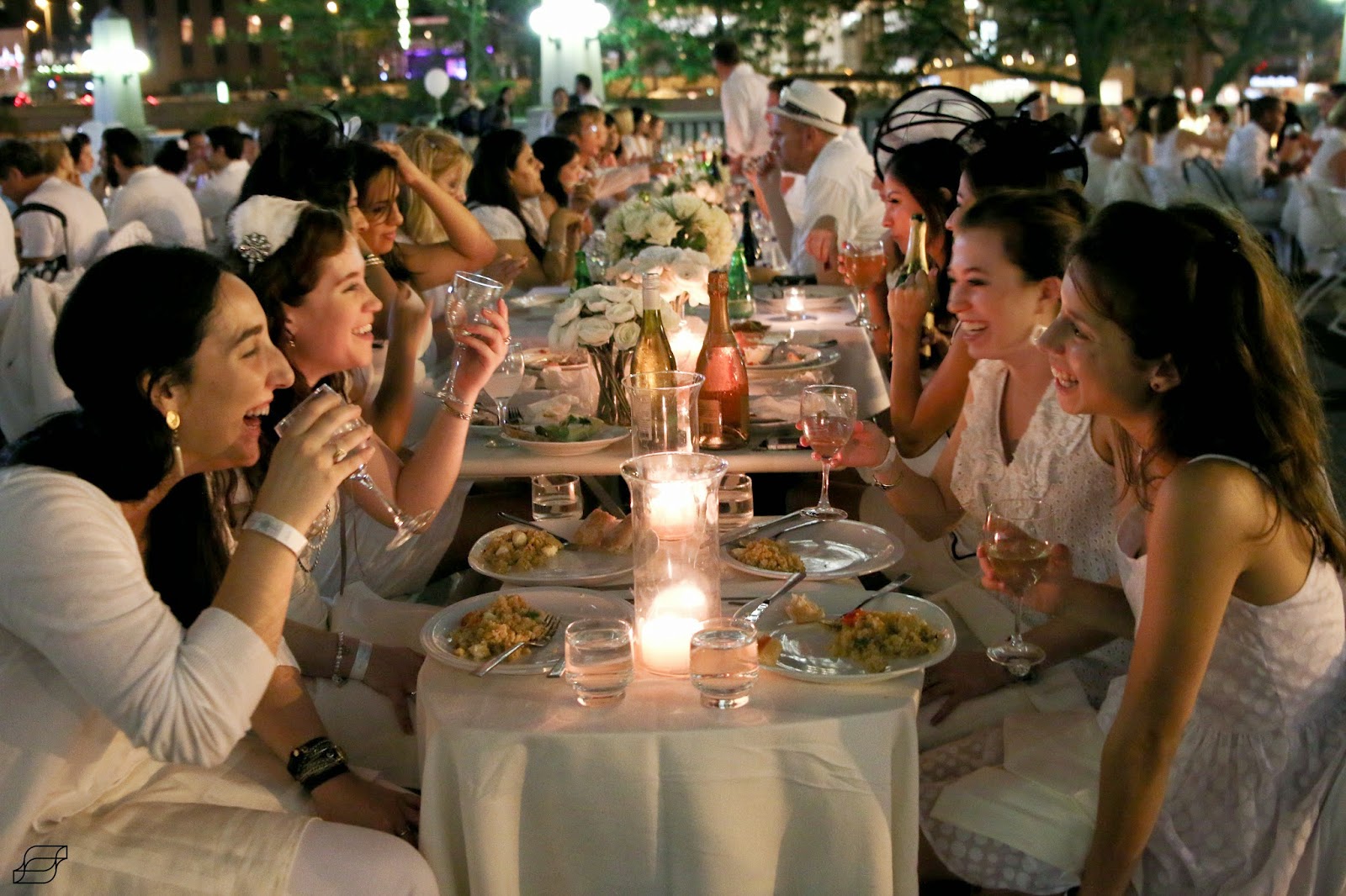 The World's Largest Secret Dinner Party Le Diner en Blanc