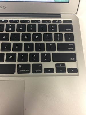 macbook air mid 2013 USキーボード 右側