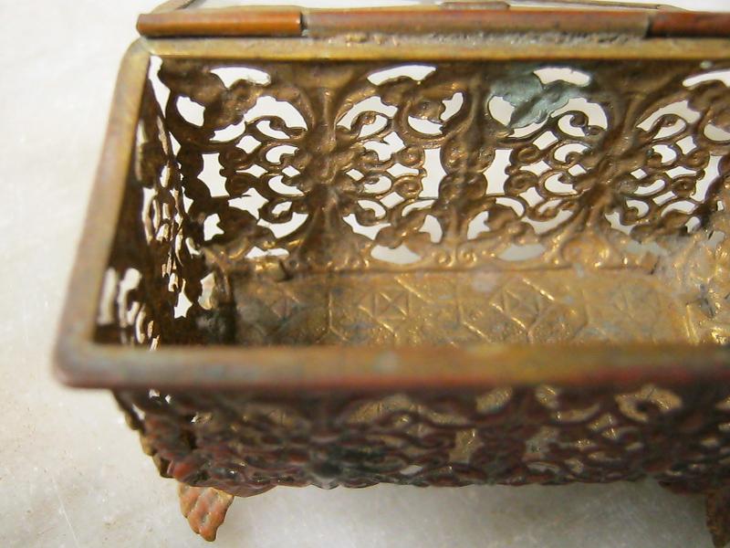Kotak Perhiasan Kuno Barang Antik Klasik