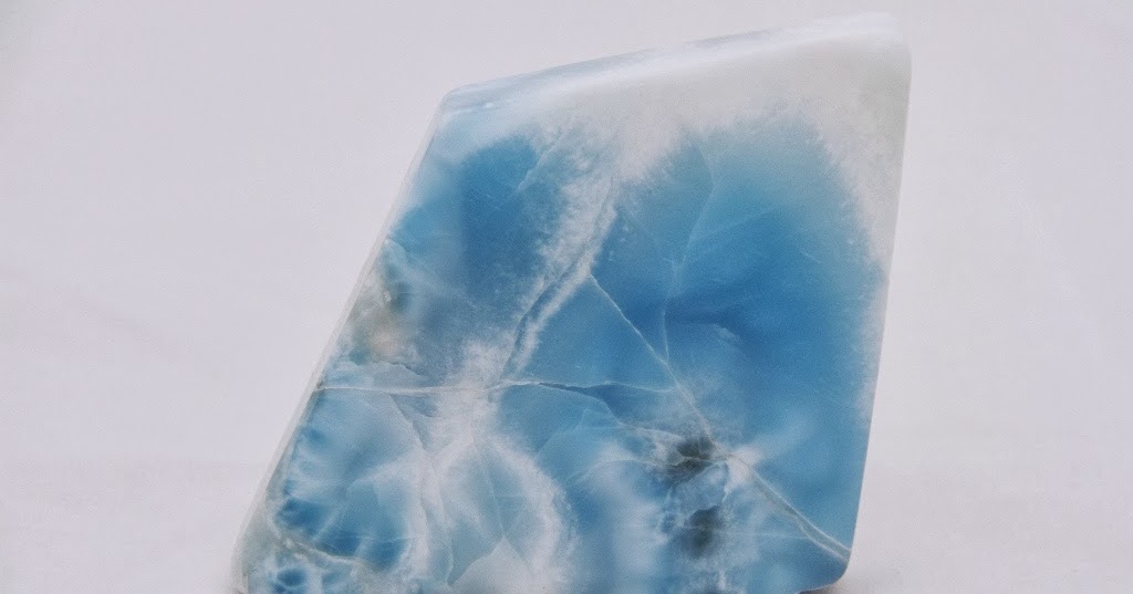 Larimar Jewelry and Crafts Larimar Stone Grades and Quality