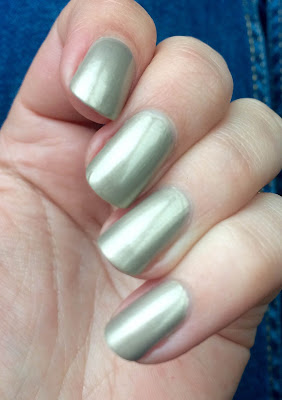 HM Oyster Rock Nail Polish