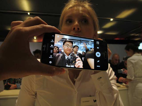 Galaxy S6 Takkan Punya Kembaran Galaxy S6 Takkan Punya Kembaran