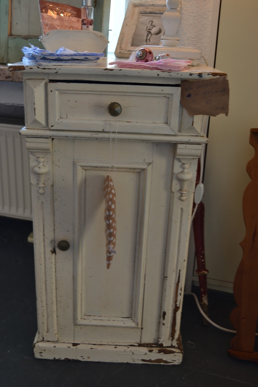 Nostalgie-im-Landhaus: Bilder aus dem Laden und dem Lager