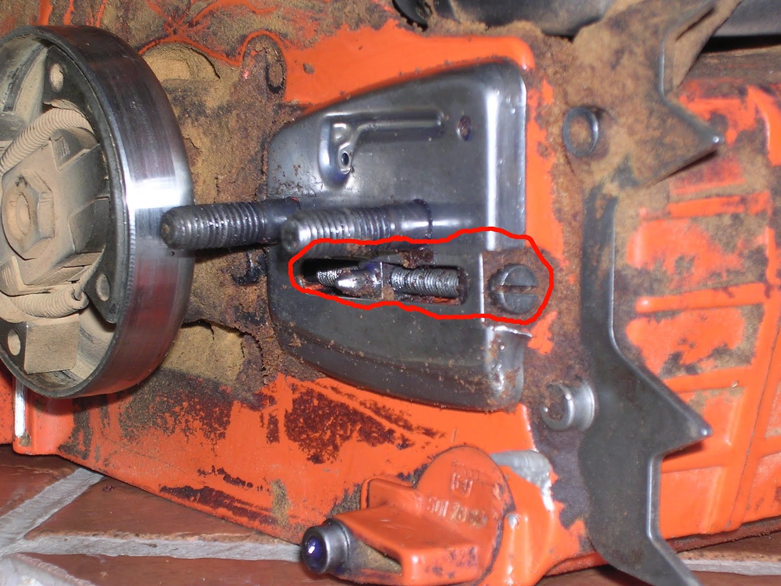 G2 Huskevarna Chain Saw Use and Mainenance for Beginners