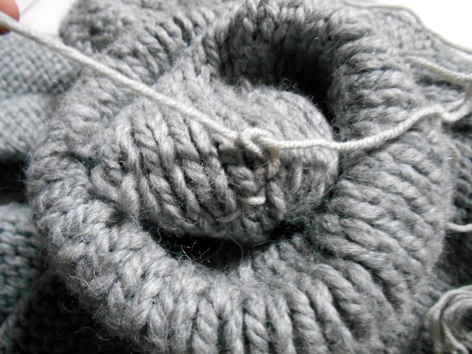 Solène Knits Fixing day How to shorten sleeves