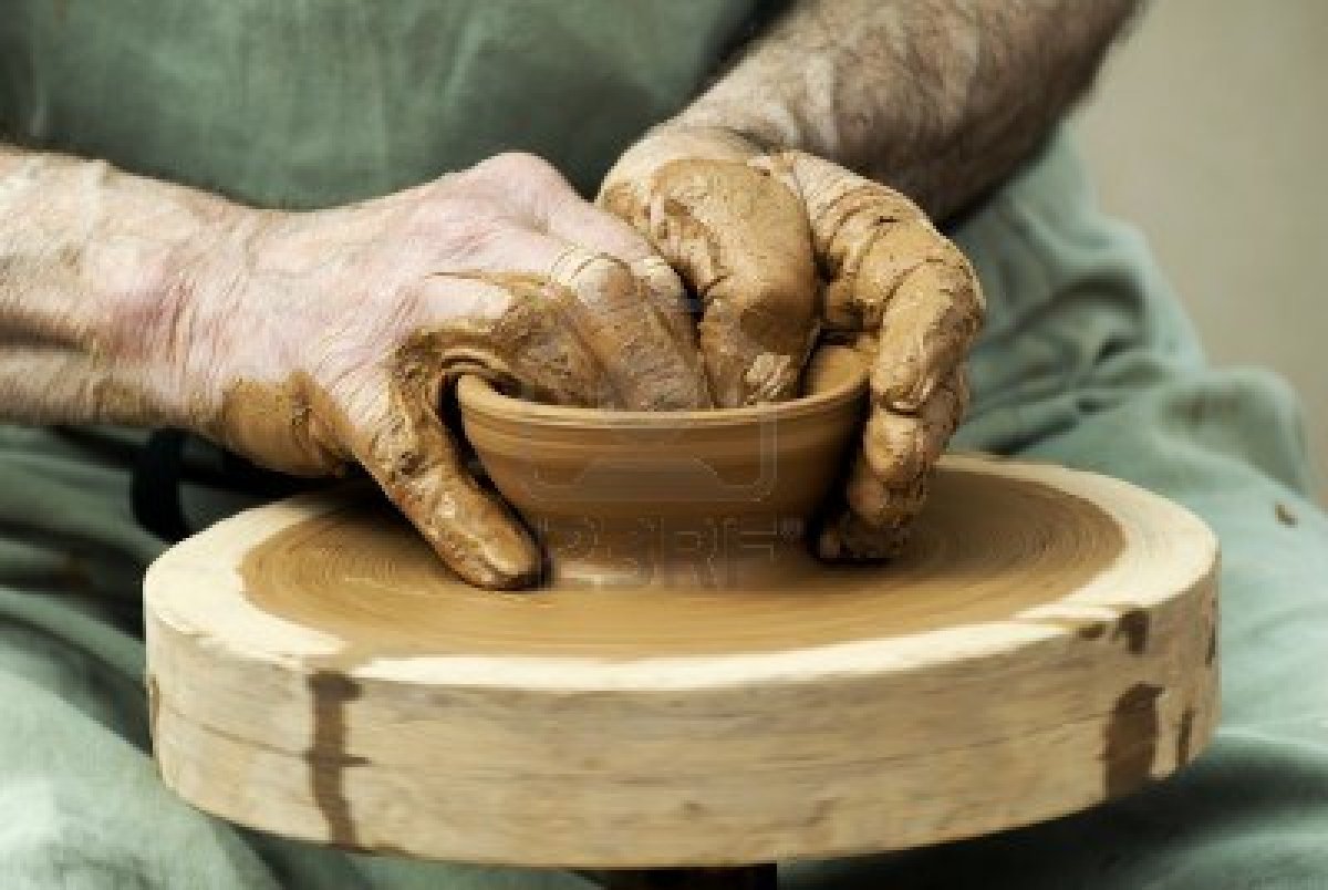 Chars Chateau of Pensées THE POTTER'S HAND