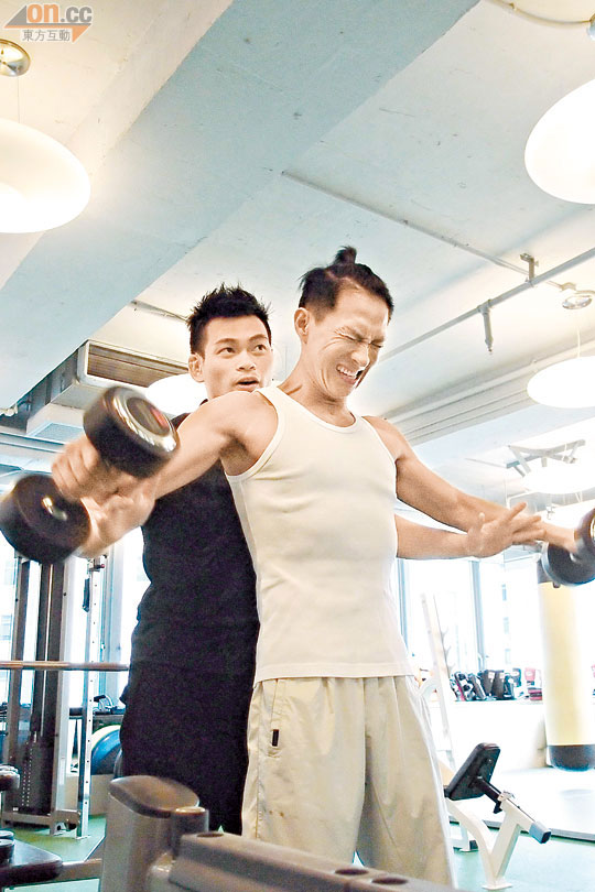 TVB Entertainment News Nick Cheung hardcore workout