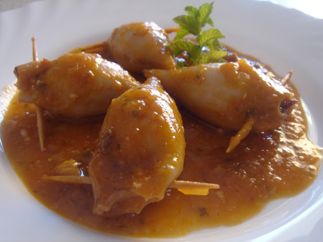 CALAMARES RELLENOS DE JAMÓN Y HUEVO DURO
